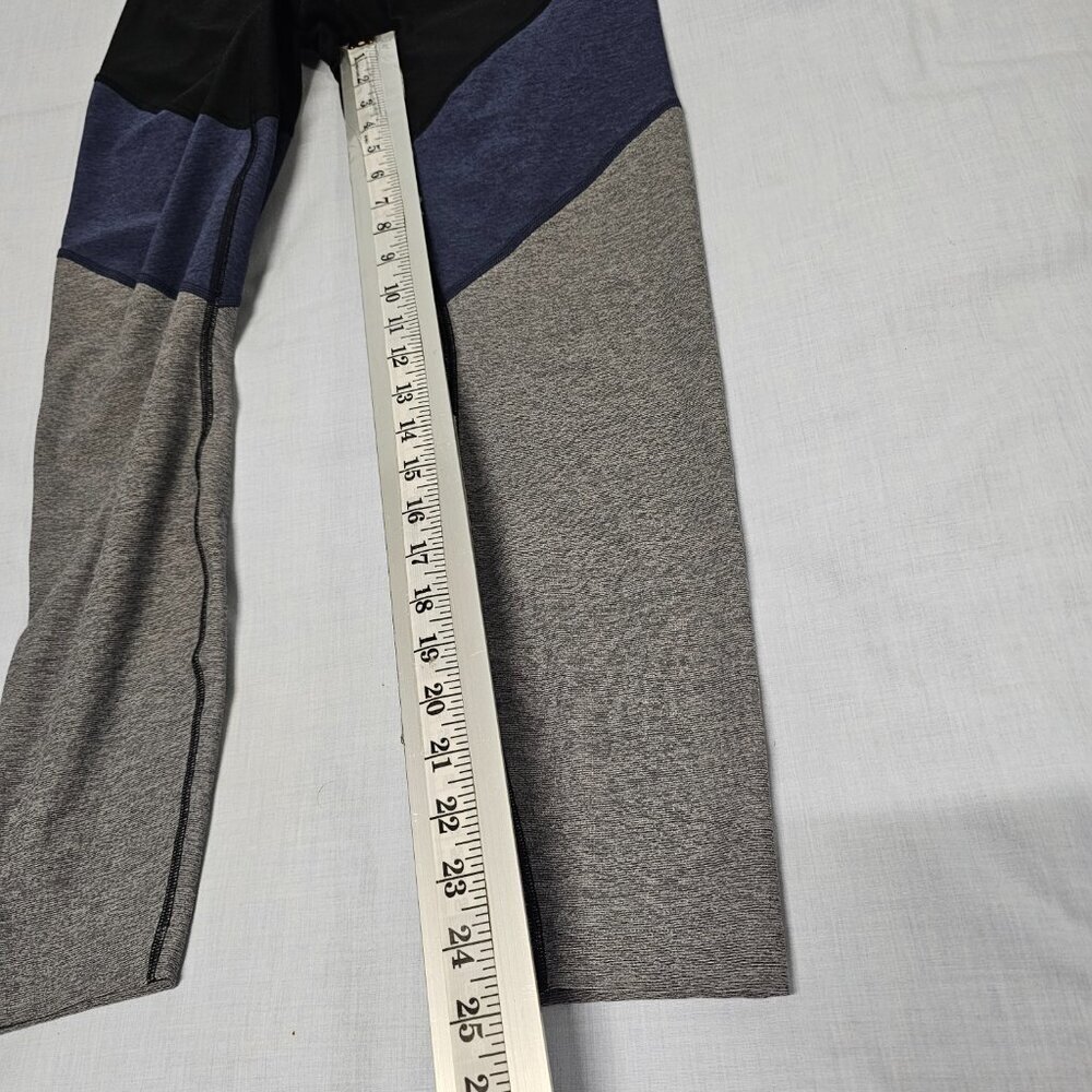 Outdoor Voices Springs 7/8 Leggings Tricolor Size Medium - Picture 7 of 10